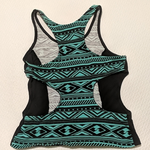 Racerback cutout tank - Picture 2 of 2